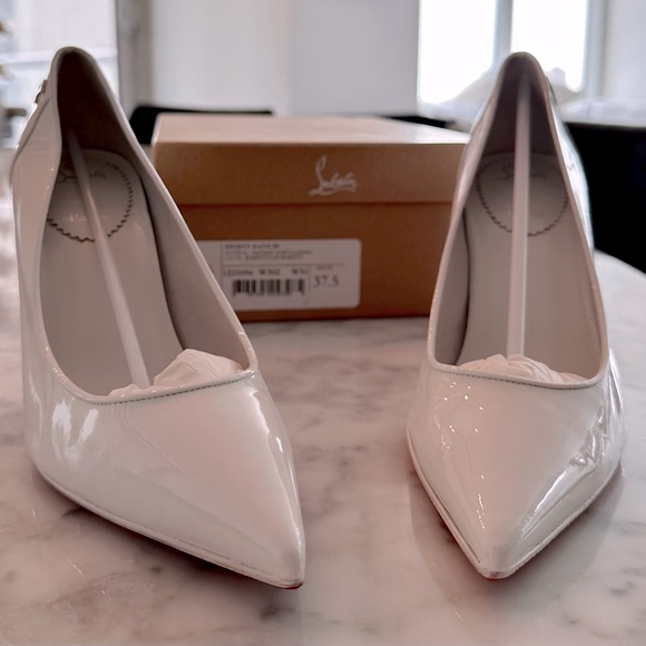 BRAND NEW- Christian Louboutin- Sporty Kate
85 mm Pumps - Patent calf - White - Picture 1 of 5